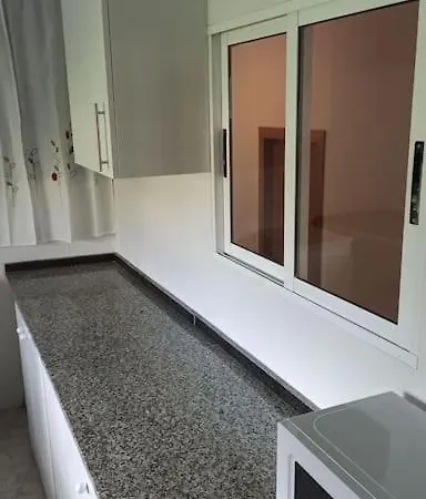 Apartamento Con Acceso Directo Al Mar *