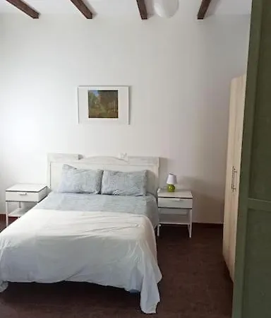 Apartamento Con Acceso Directo Al Mar *